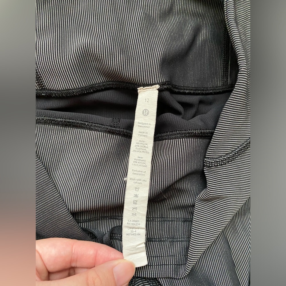 Lululemon Base Pace High-Rise 25” Two-Tone Ribbed - Picture 10 of 11